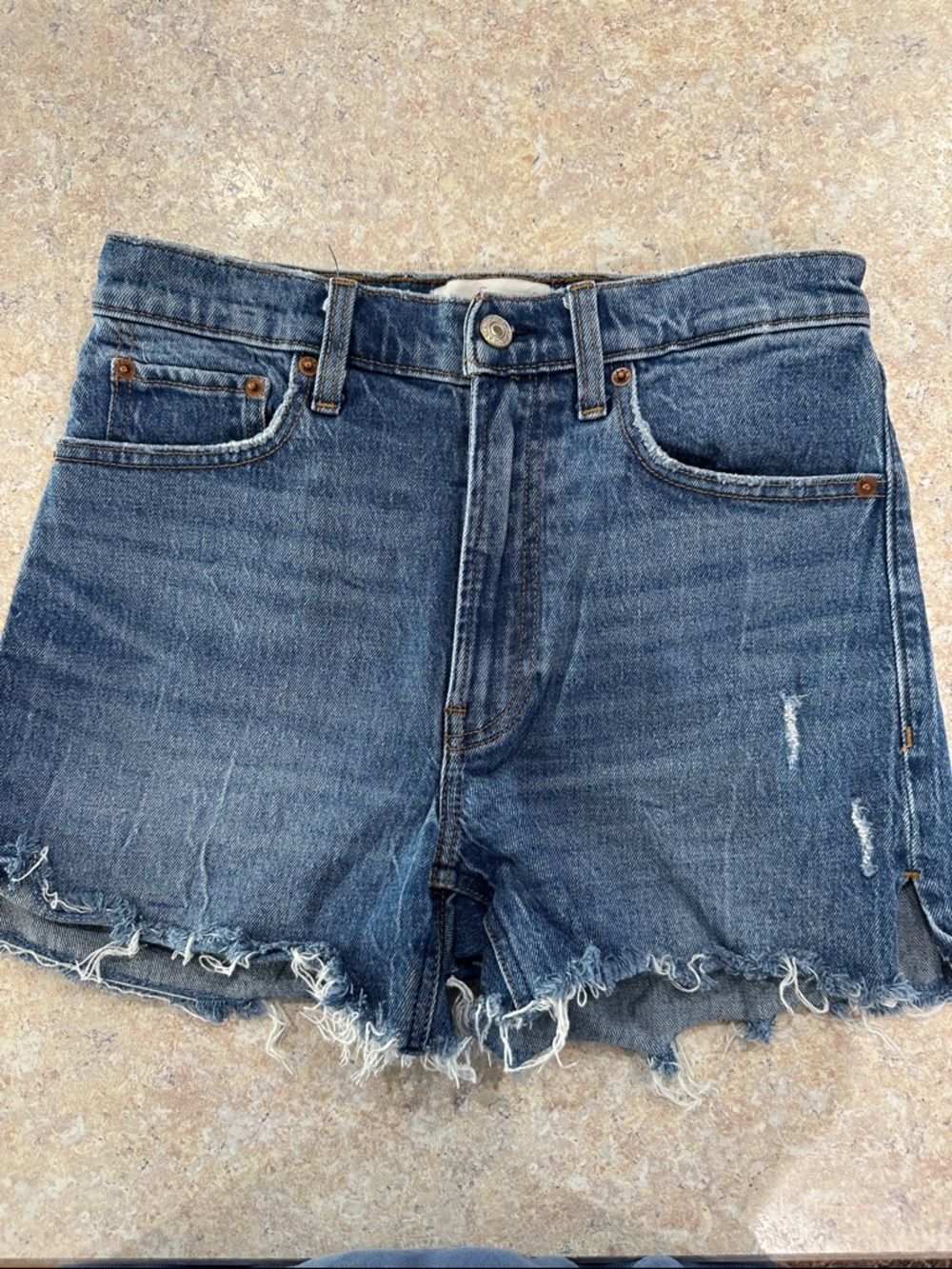 Abercrombie & Fitch High Rise Short